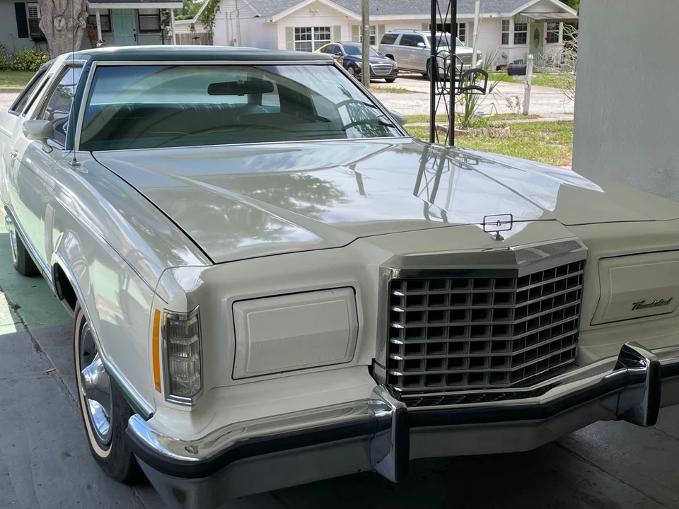 1977 Ford Thunderbird 7th Gen - Image 10 of 16