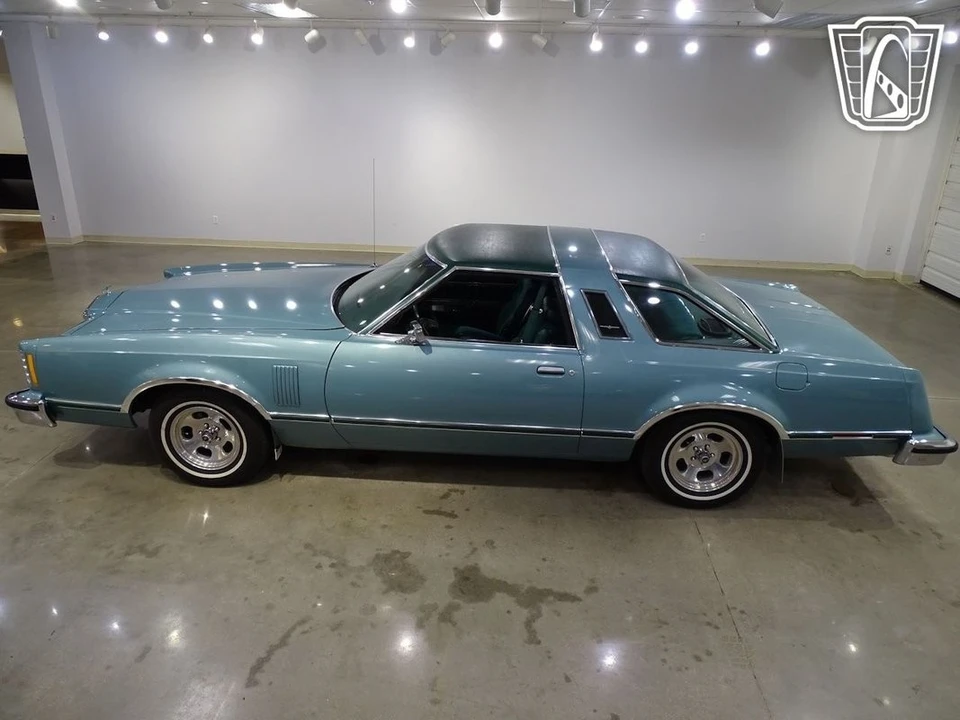 1977 Ford Thunderbird 7th Gen - Image 8 of 21