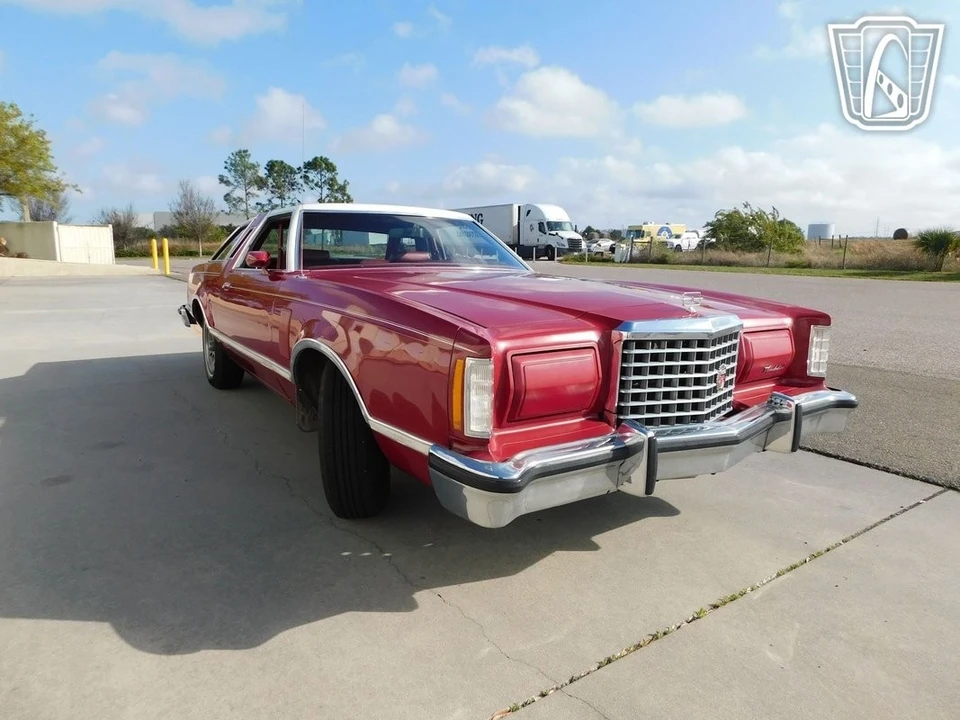 1977 Ford Thunderbird 7th Gen - Image 11 of 12