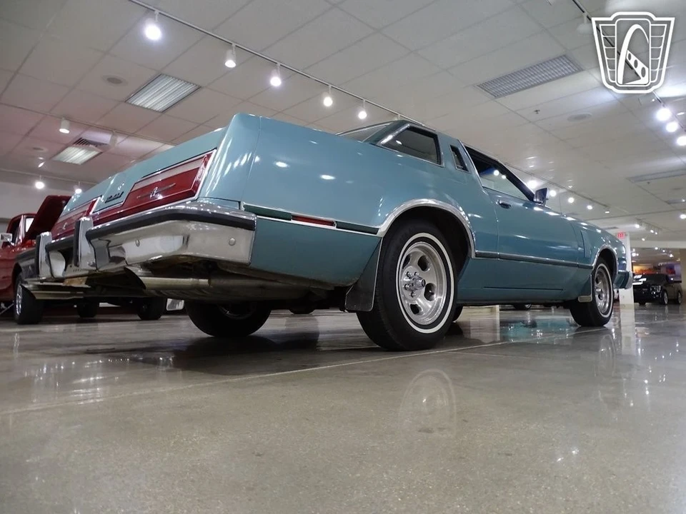 1977 Ford Thunderbird 7th Gen - Image 19 of 21