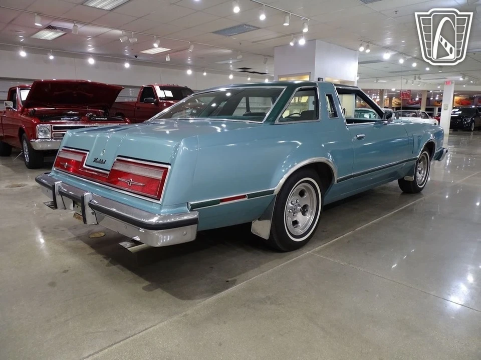 1977 Ford Thunderbird 7th Gen - Image 18 of 21