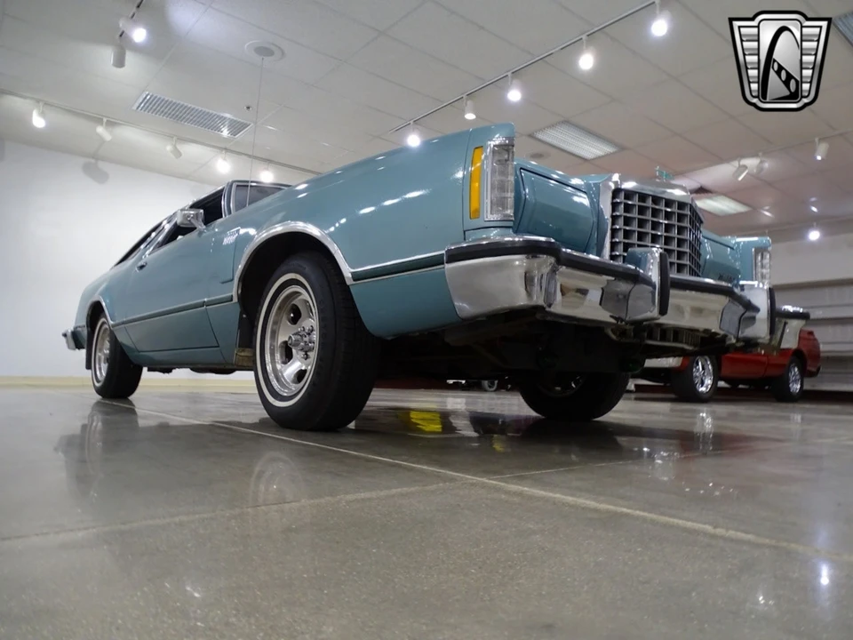 1977 Ford Thunderbird 6th Gen - Image 10 of 12