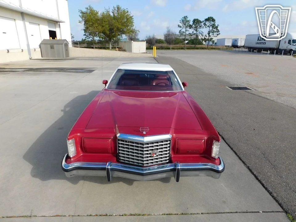 1977 Ford Thunderbird 7th Gen - Image 9 of 12