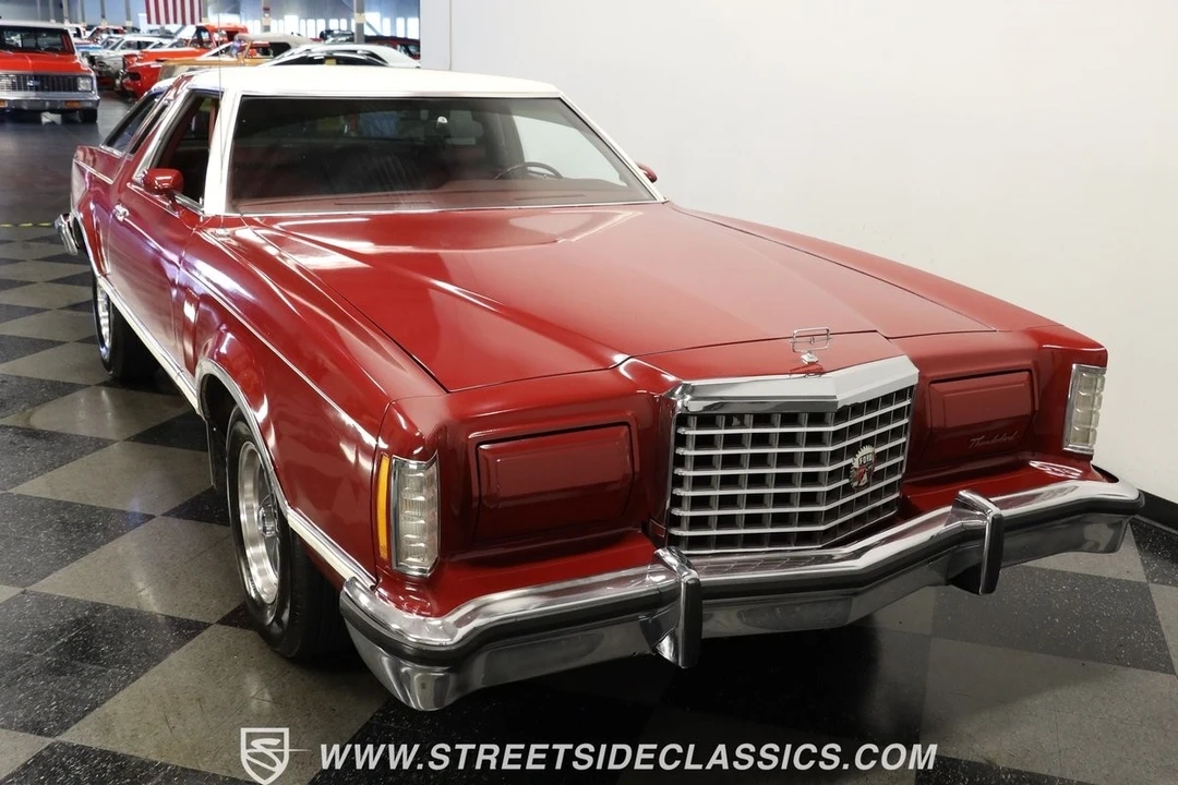 1977 Ford Thunderbird 6th Gen - Image 15 of 21