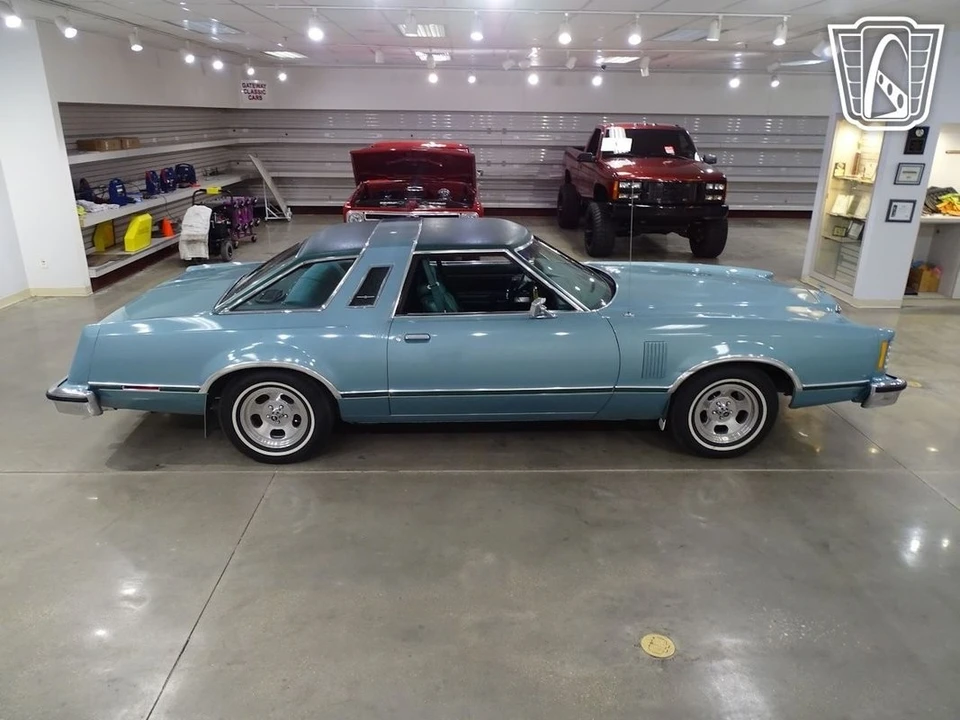 1977 Ford Thunderbird 7th Gen - Image 20 of 21