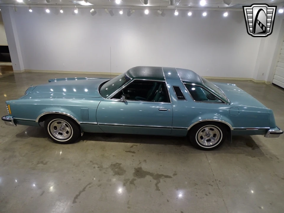 1977 Ford Thunderbird 6th Gen - Image 4 of 12