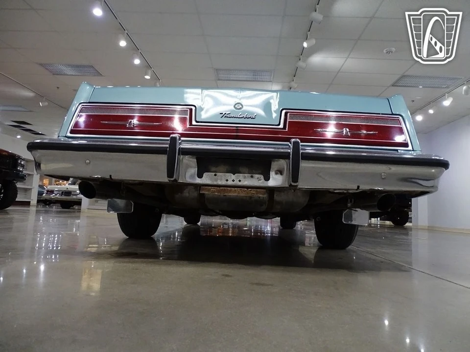 1977 Ford Thunderbird 7th Gen - Image 16 of 21