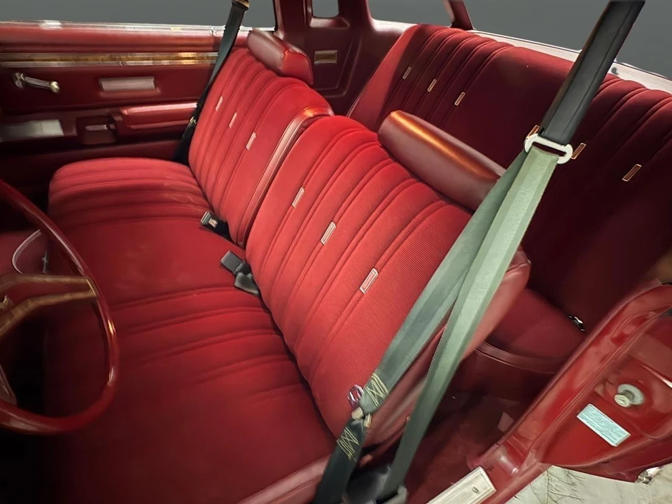 1977 Ford Thunderbird 7th Gen - Image 24 of 31