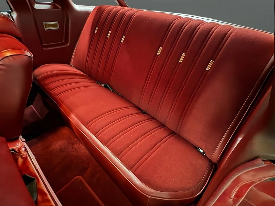 1977 Ford Thunderbird 7th Gen - Image 26 of 31