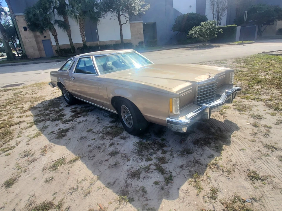 1977 Ford Thunderbird 6th Gen - Image 3 of 13