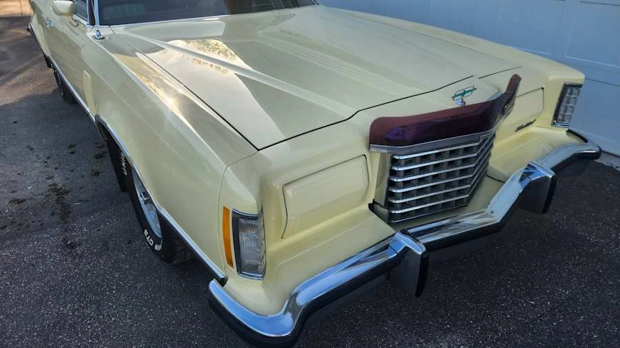 1977 Ford Thunderbird 7th Gen - Image 8 of 12