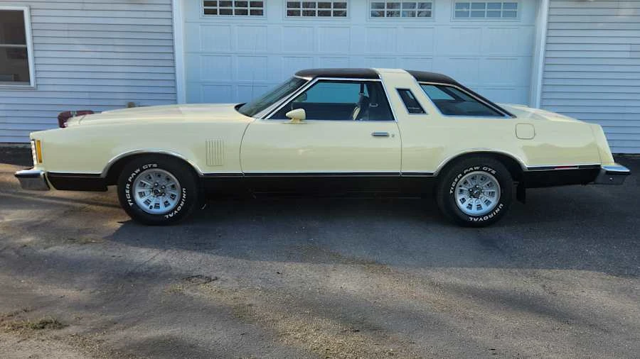 1977 Ford Thunderbird 7th Gen - Image 2 of 12