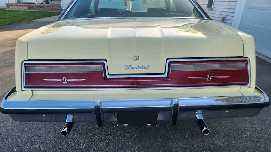 1977 Ford Thunderbird 7th Gen - Image 4 of 12