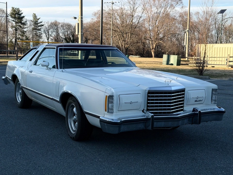 1977 Ford Thunderbird 7th Gen - Image 10 of 21