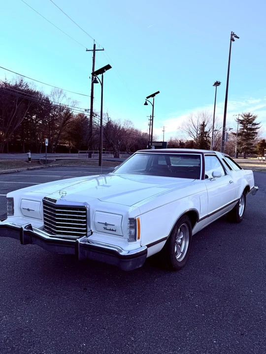 1977 Ford Thunderbird 7th Gen - Image 16 of 21