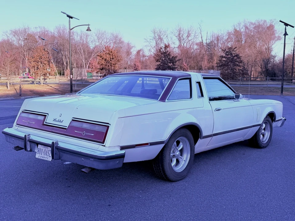 1977 Ford Thunderbird 7th Gen - Image 12 of 21