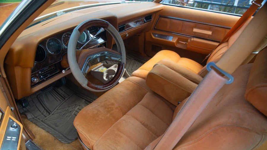 1977 Ford Thunderbird 7th Gen - Image 4 of 12