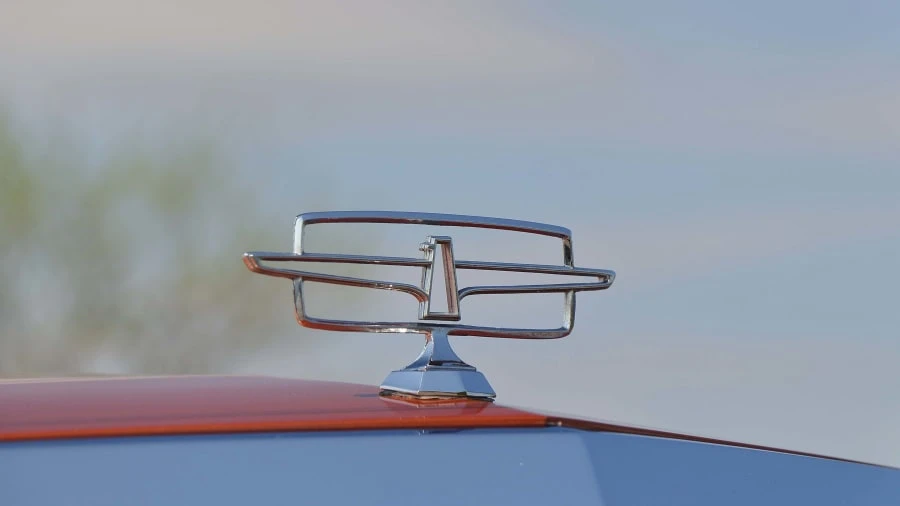 1977 Ford Thunderbird 7th Gen - Image 16 of 19