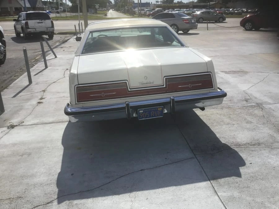 1977 Ford Thunderbird 7th Gen - Image 4 of 4