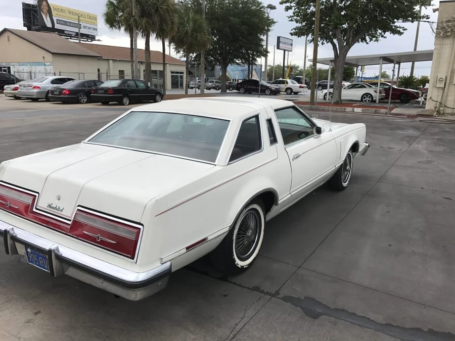 1977 Ford Thunderbird 7th Gen - Image 2 of 6