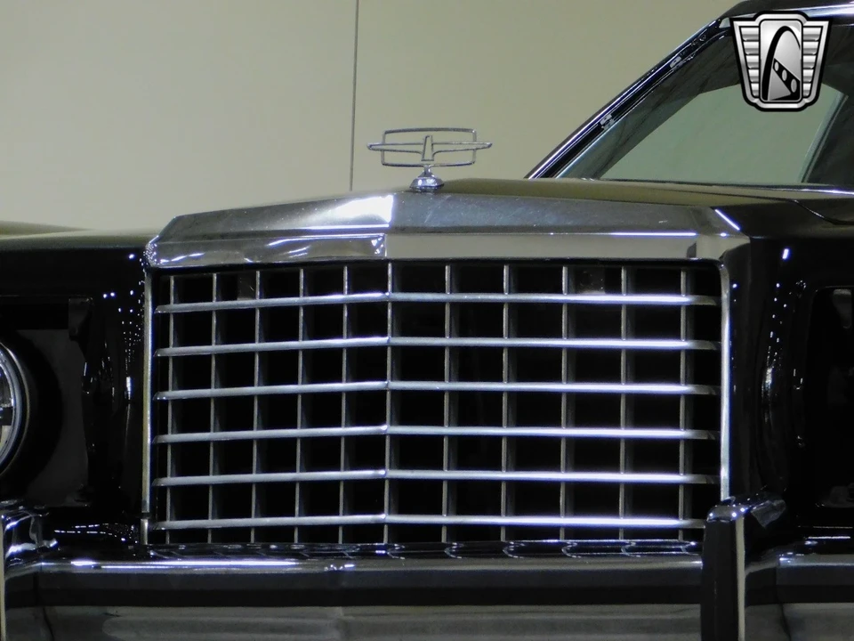 1977 Ford Thunderbird 6th Gen - Image 15 of 21