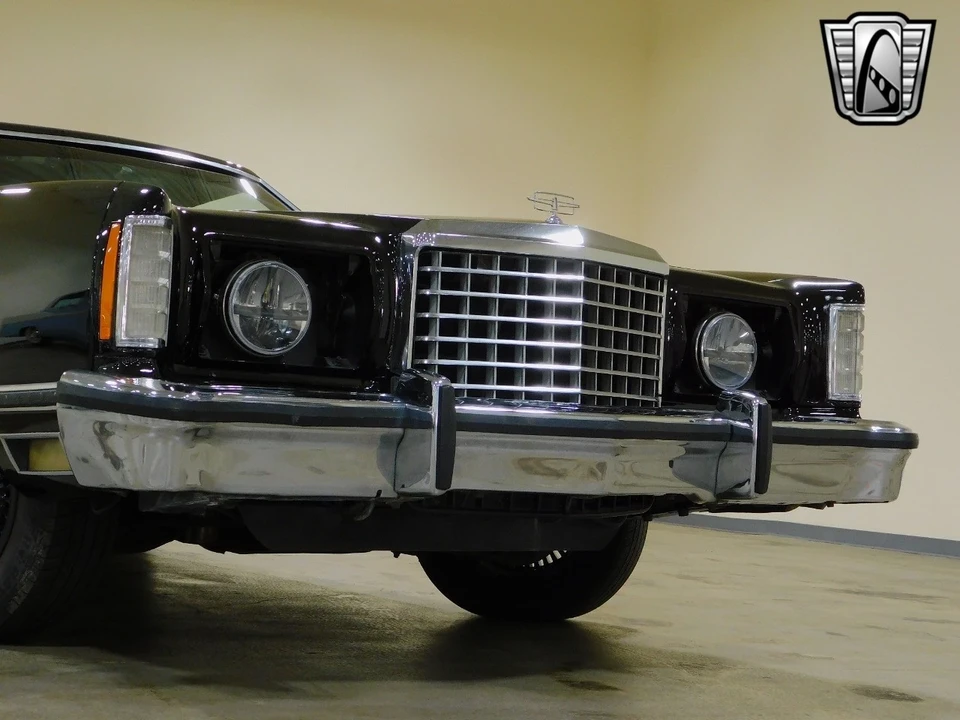 1977 Ford Thunderbird 6th Gen - Image 9 of 21