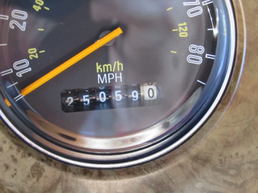 1977 Ford Thunderbird 7th Gen - Image 15 of 18