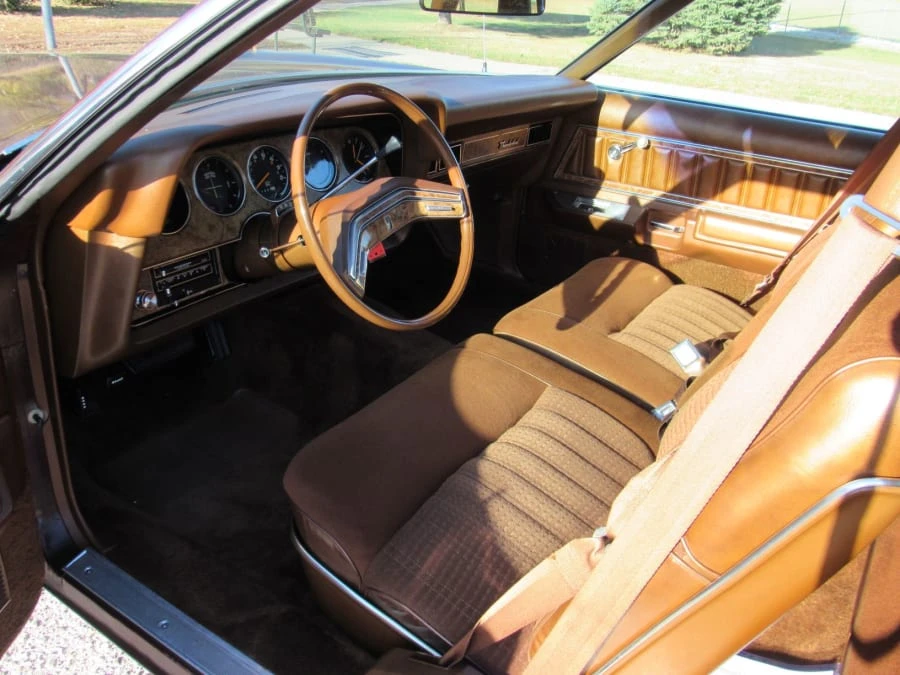 1977 Ford Thunderbird 7th Gen - Image 10 of 18