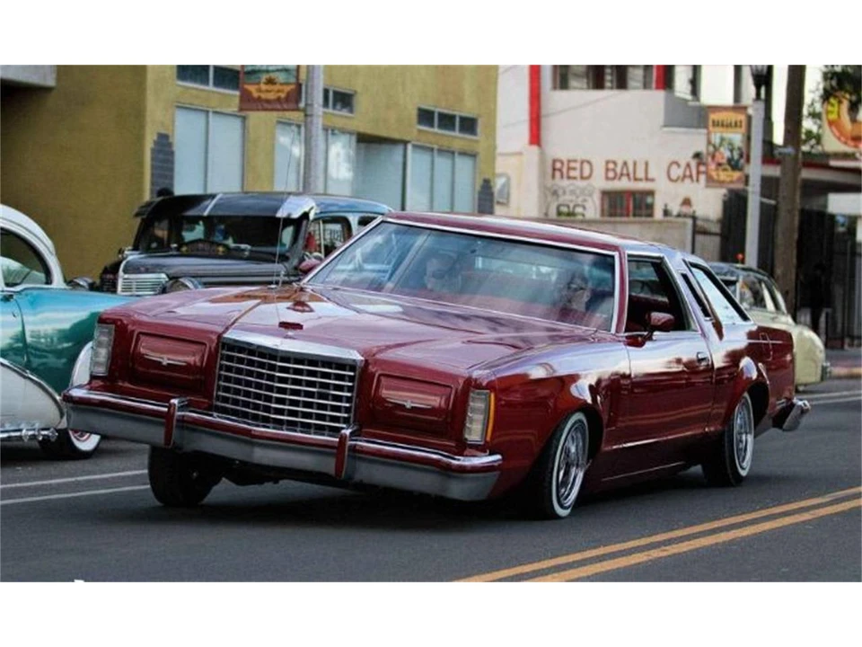 1977 Ford Thunderbird 7th Gen - Image 3 of 12