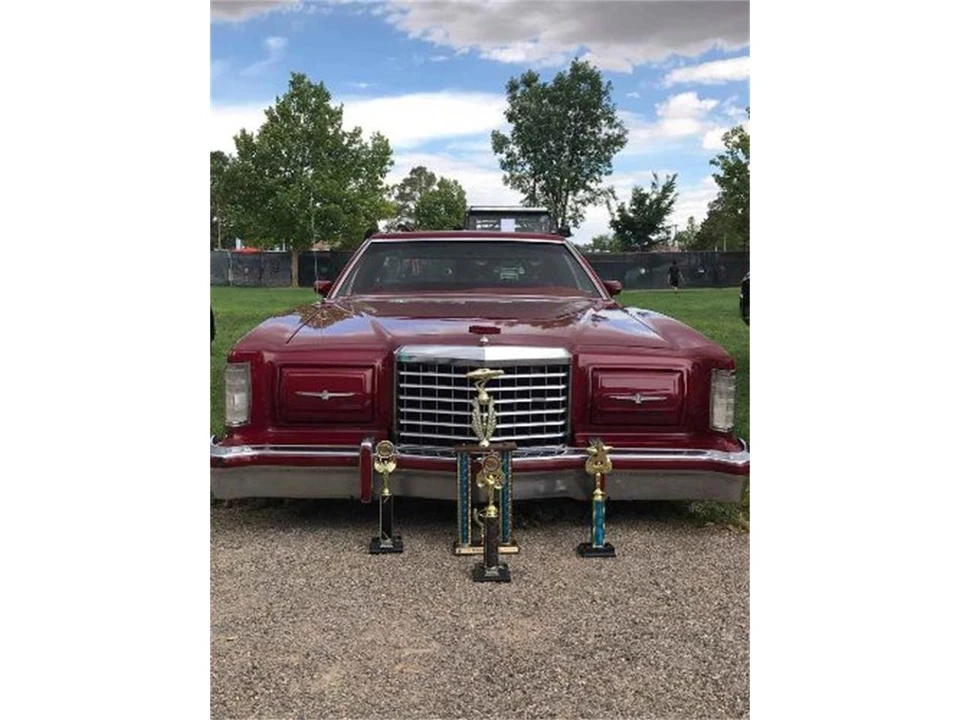 1977 Ford Thunderbird 7th Gen - Image 4 of 12