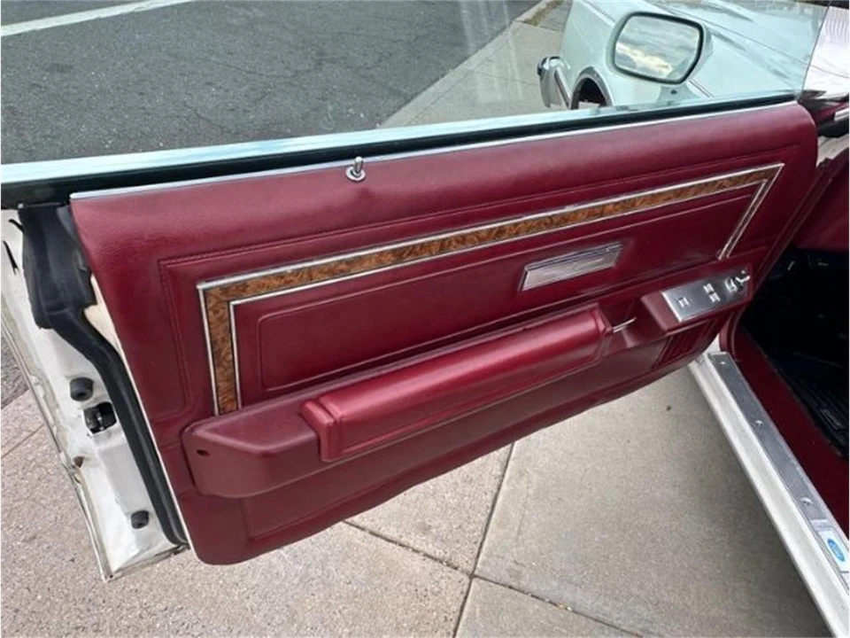 1977 Ford Thunderbird 7th Gen - Image 12 of 18