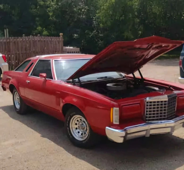 1977 Ford Thunderbird 7th Gen - Image 3 of 5