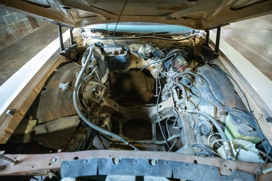 1977 Ford Thunderbird 7th Gen - Image 19 of 21