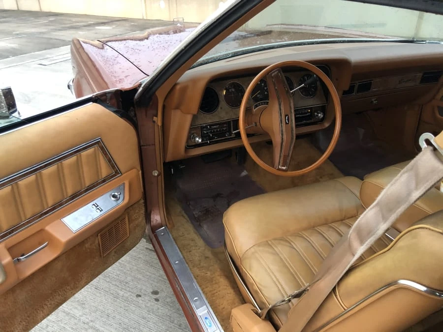 1977 Ford Thunderbird 7th Gen - Image 5 of 10