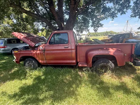 1977 Ford F-100