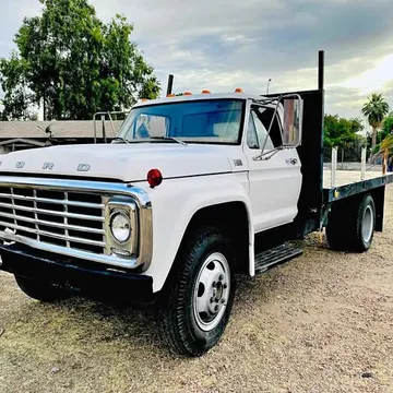 1977 Ford F-600 Single Cab