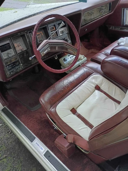 1977 Ford LTD - Image 11 of 14