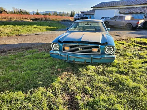 1977 Ford Mustang