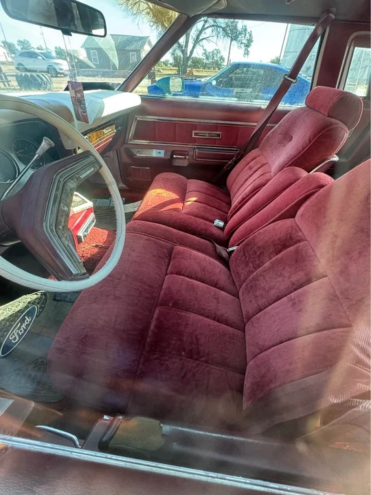 1977 Ford Thunderbird 6th Gen - Image 5 of 5