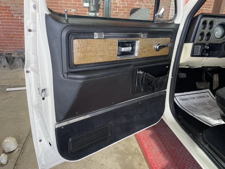 1977 GMC C/K 3rd Gen - Image 9 of 18