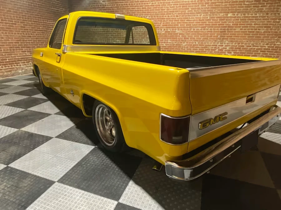 1977 GMC C/K 3rd Gen - Image 10 of 30