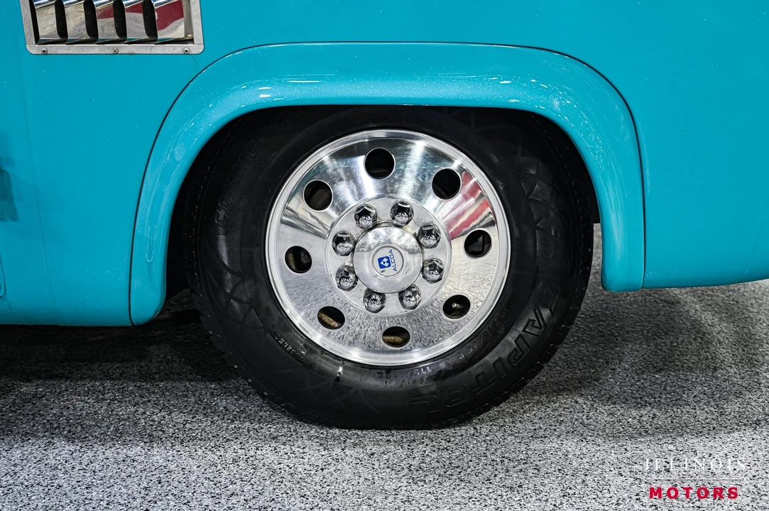1977 GMC Motorhome - Image 15 of 31