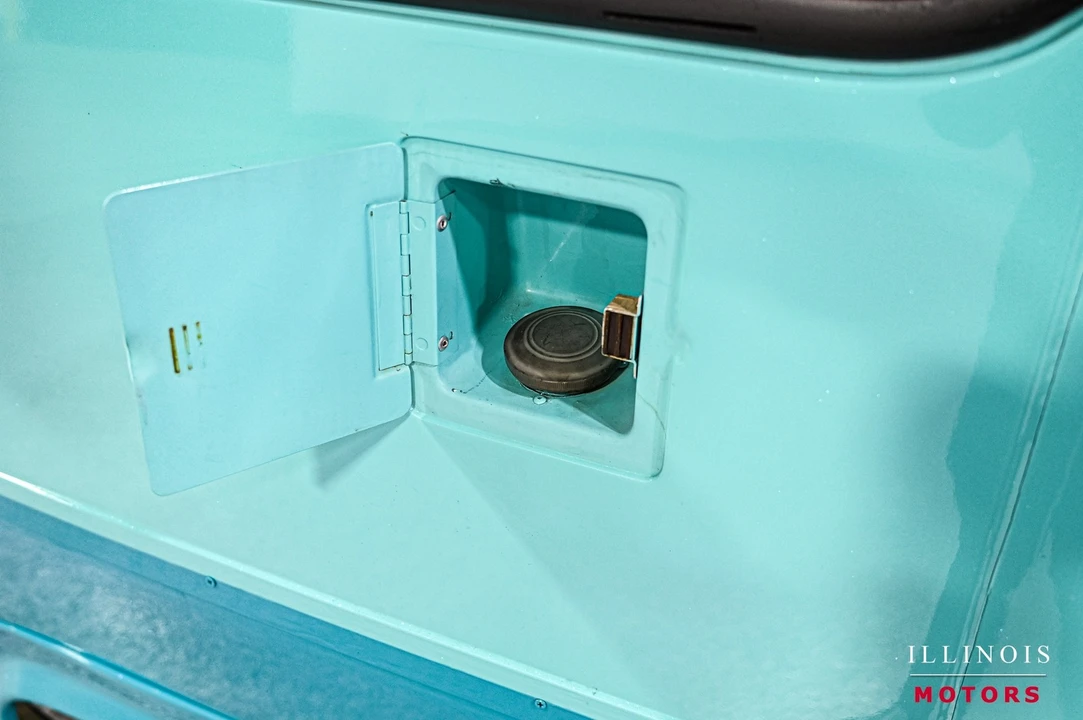 1977 GMC Motorhome - Image 22 of 31