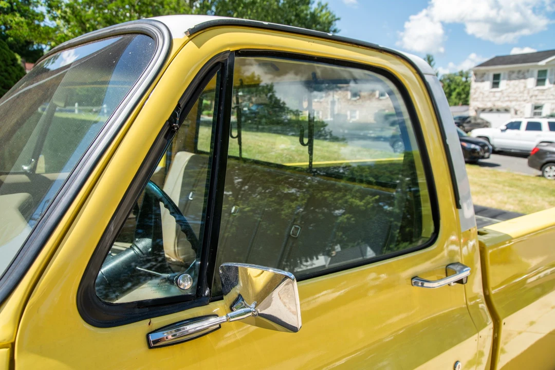 1977 GMC C/K 3rd Gen - Image 21 of 31