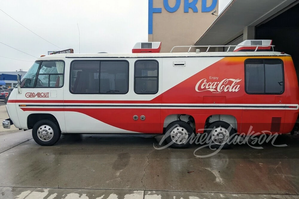 1977 GMC Motorhome - Image 4 of 12