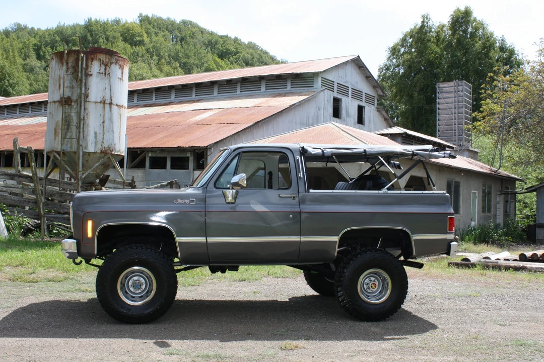 1977 GMC Jimmy 2nd Gen - Image 2 of 31