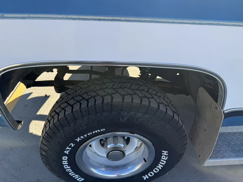 1977 GMC Jimmy 2nd Gen - Image 18 of 31