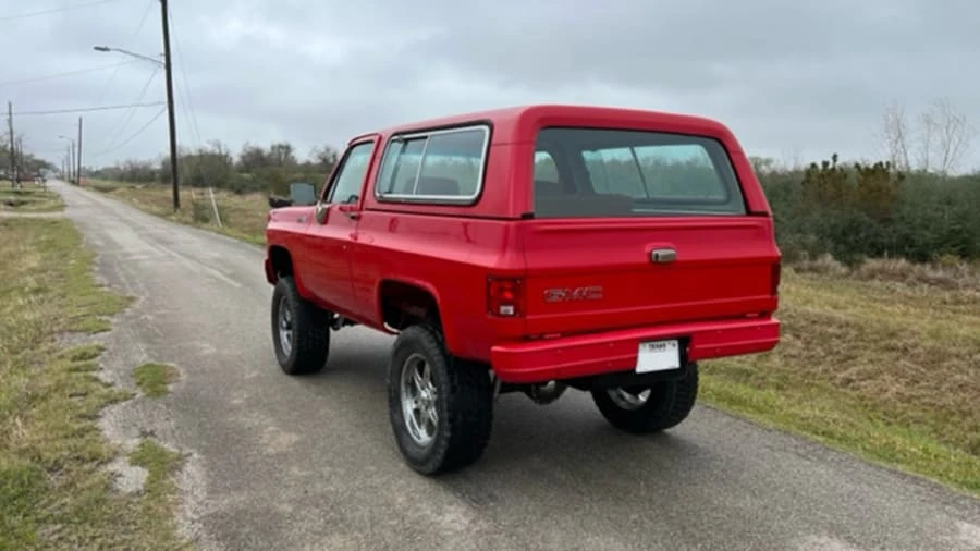 1977 GMC Jimmy 2nd Gen - Image 2 of 13