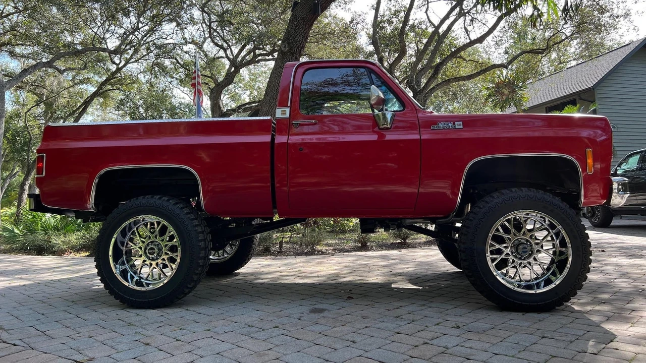 1977 GMC C/K 3rd Gen - Image 2 of 15
