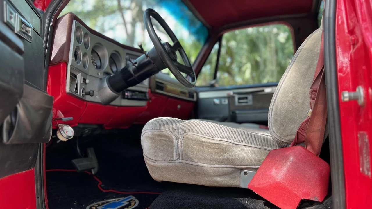 1977 GMC C/K 3rd Gen - Image 4 of 15